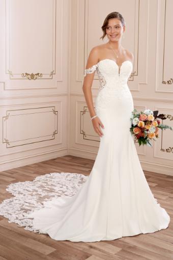 Crepe Wedding Dress with Incredible Lace Train Winona $2 thumbnail