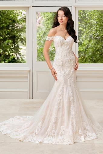 Classic Romantic Layered Lace Wedding Dress Kacey $6 thumbnail