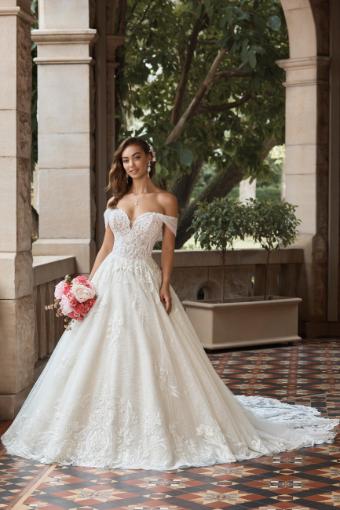 Lace Princess Bridal Ball Gown Rosalinda $2 thumbnail