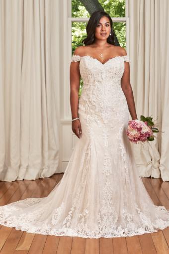 Classic Romantic Layered Lace Wedding Dress Kacey $3 thumbnail