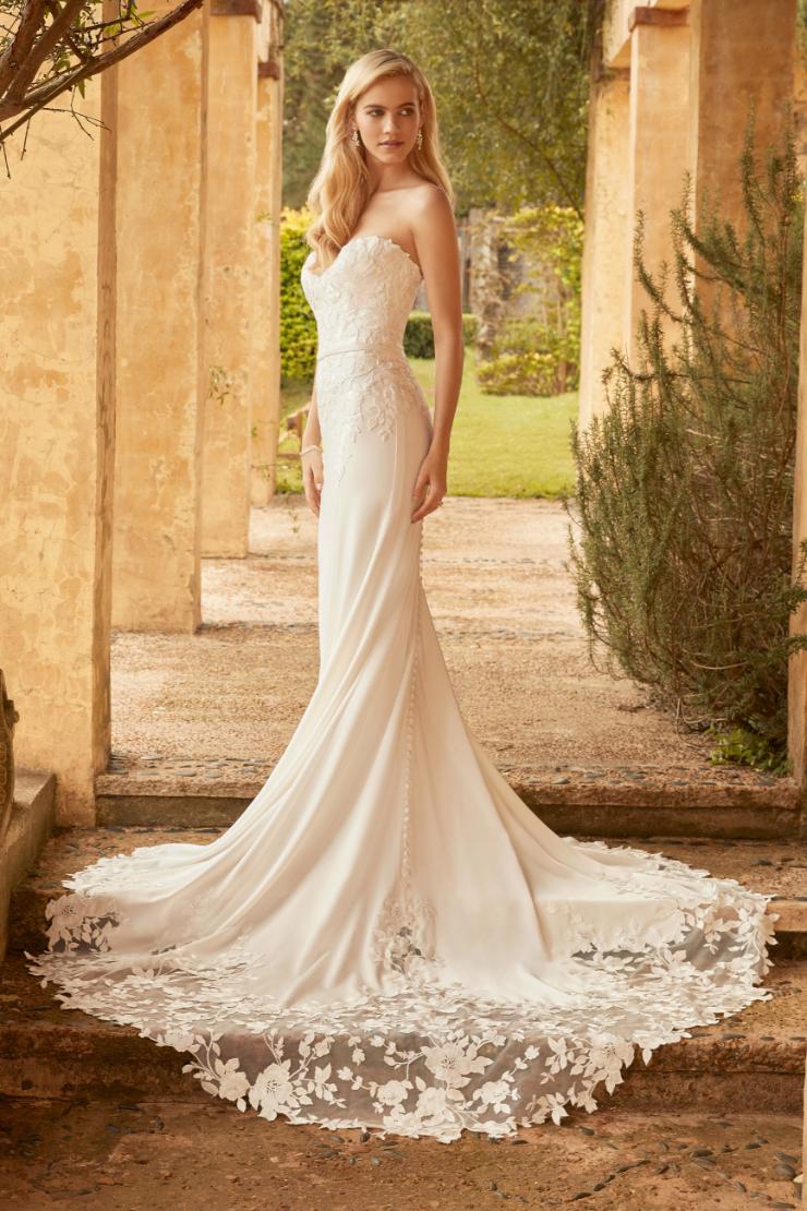 Chic Crepe Wedding Gown with Lace Train Pippa