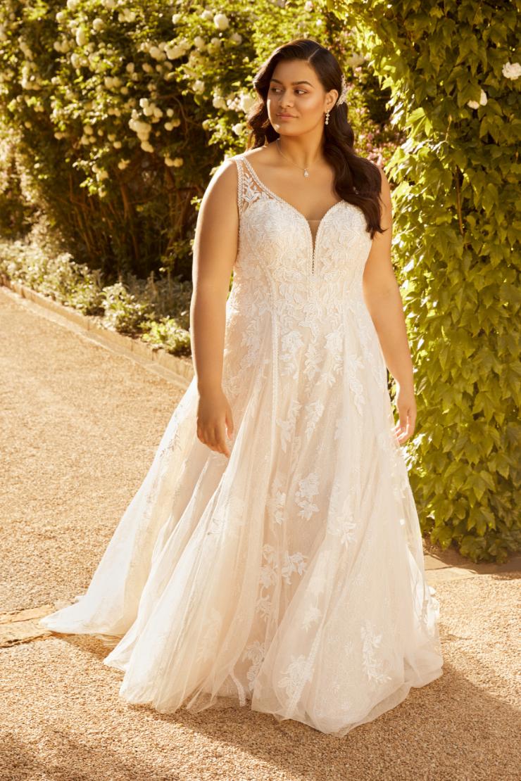 Modern Bohemian A-Line Wedding Dress Madison #$5 picture