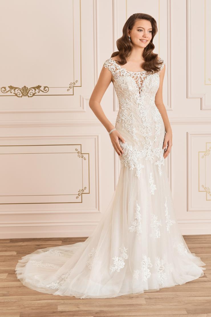 Statement-Making Fit and Flare Wedding Gown Tiarn #$5 picture