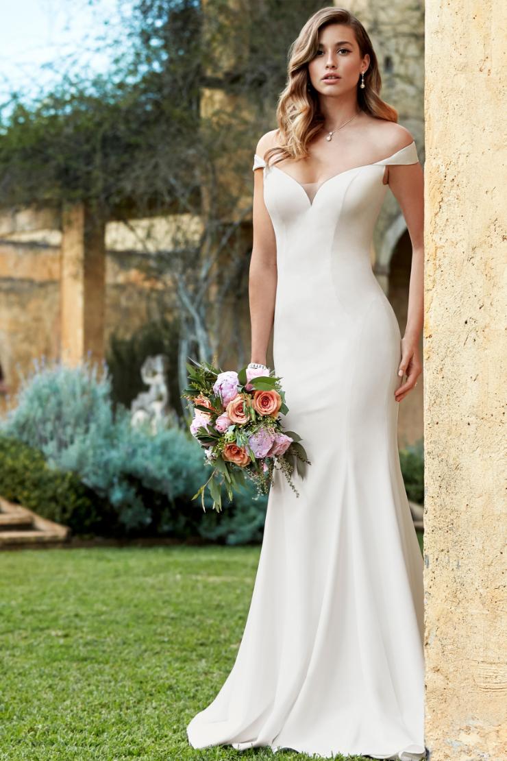 Elegant and Classic Off-Shoulder Wedding Dress Simone