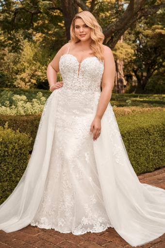 Show-Stopping Two-Piece Lace Wedding Dress Helena $7 thumbnail