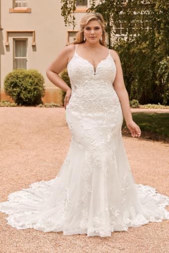 Sexy Lace Wedding Dress with Sheer Train Tamara $2 thumbnail