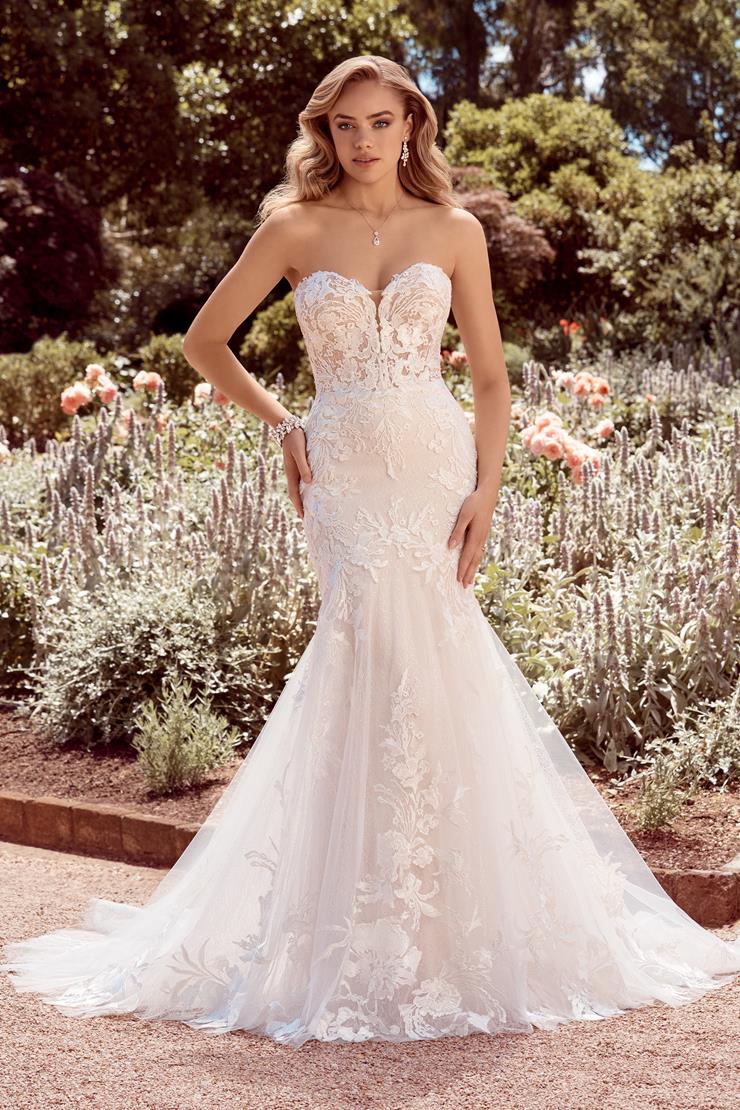 Sexy Sweetheart Lace Wedding Dress Michaela Thumbnail Image