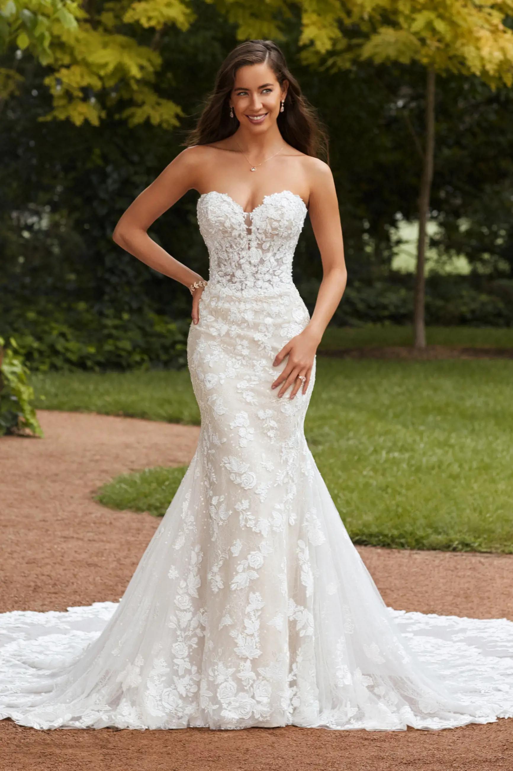 Sexy Mermaid Wedding Dress with Long Lace Train Aurelie $1 autoplay mute thumbnail